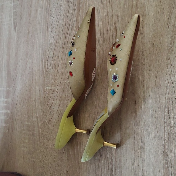 Sebastian Milano Italian kitten heels. 36. - Picture 3 of 7